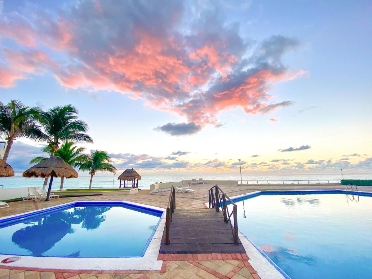 Apartment On The Beach With Terrace Ocean View, Brisas Cancun 01 By Beach & Ocean Apartments Exterior foto