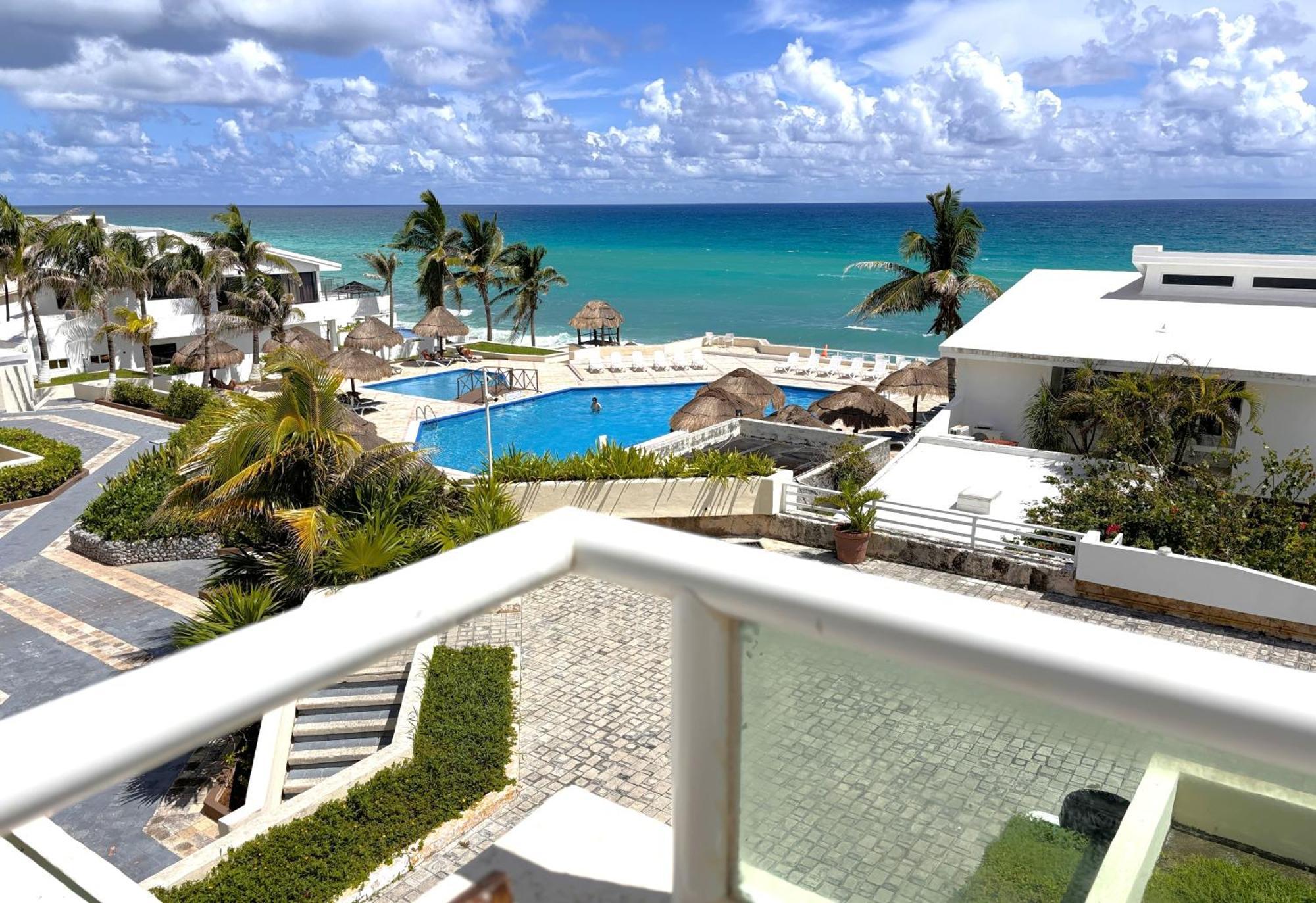 Apartment On The Beach With Terrace Ocean View, Brisas Cancun 01 By Beach & Ocean Apartments Exterior foto